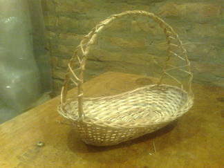 8. Čamac Mali 27x14.5x3.5 dno19.5x9
